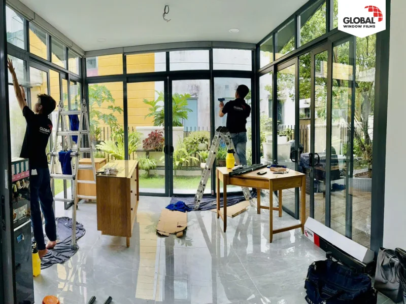 Dán cách nhiệt cửa kính hướng Tây | Cẩm nang chống nóng toàn diện từ A-Z