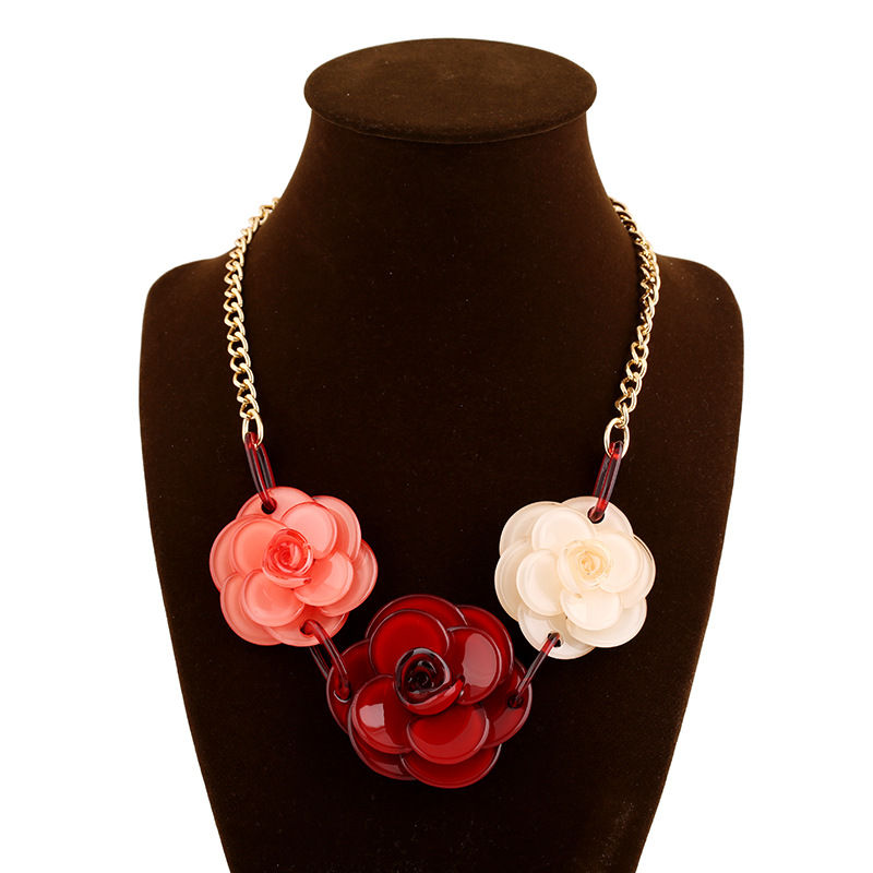 Thumbnail: acrylic flower pendant Necklace