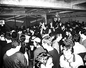 illegal-rave-in-UK_edited.jpg
