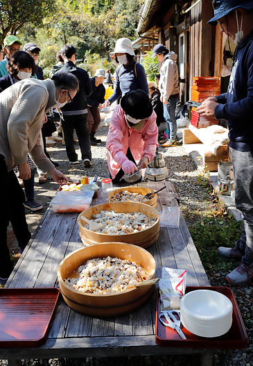 Canon_Canon EOS 6D Mark II_47335.jpg