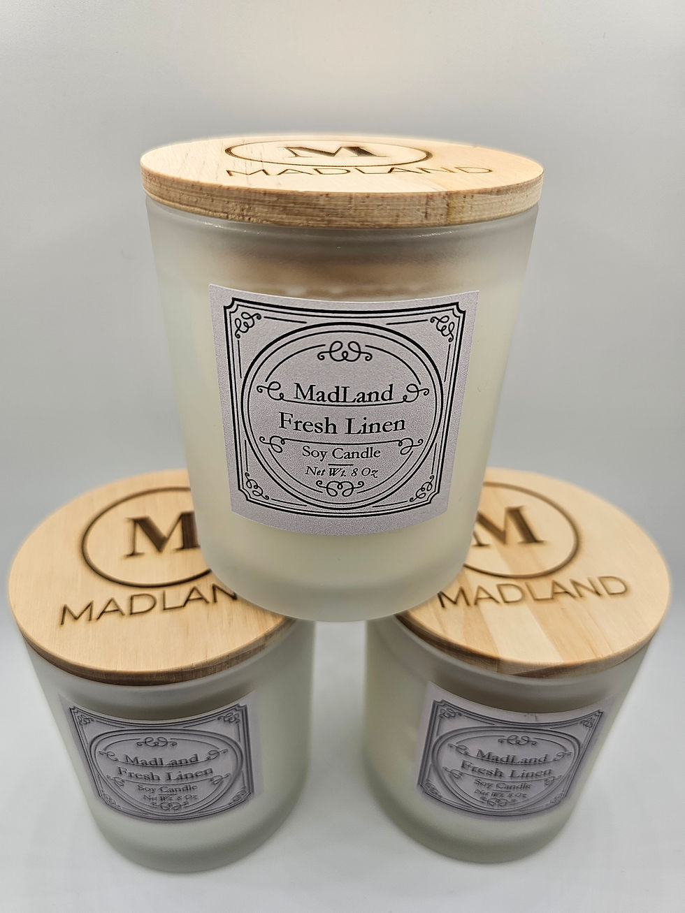 Thumbnail: Fresh Linen Scented Soy Candle
