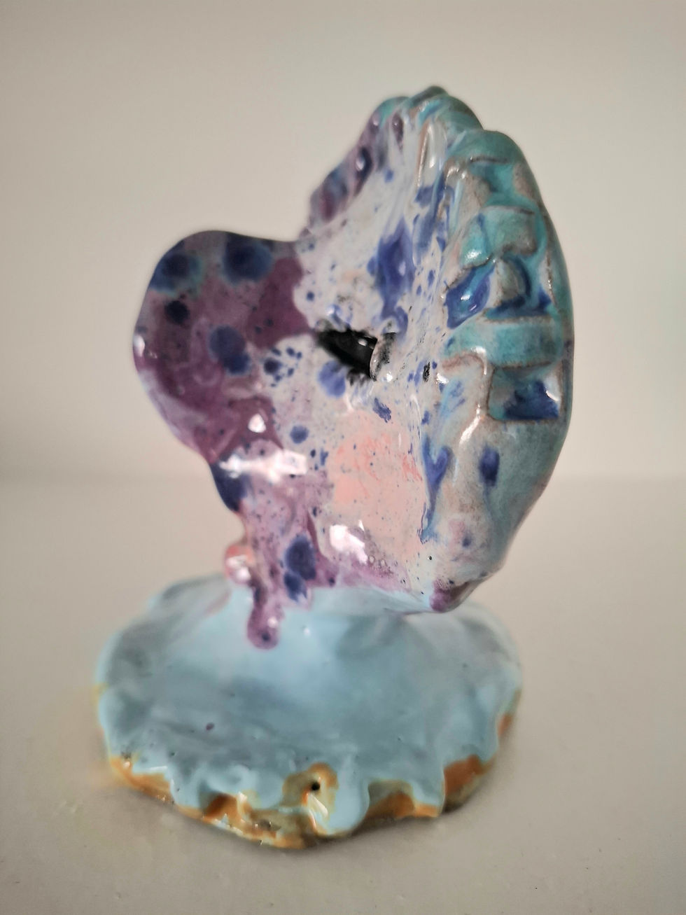 Miniaturebillede: Skrighals figur i keramik