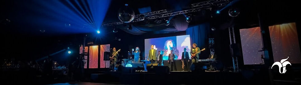 Grupo Musical Versâtil U-Party Show En Vivo