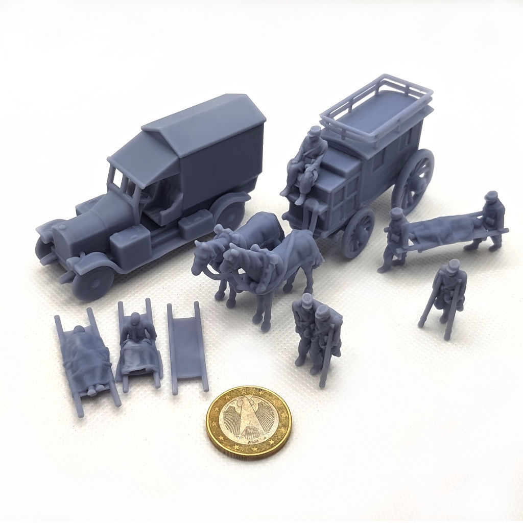 WWI ambulances 1/72