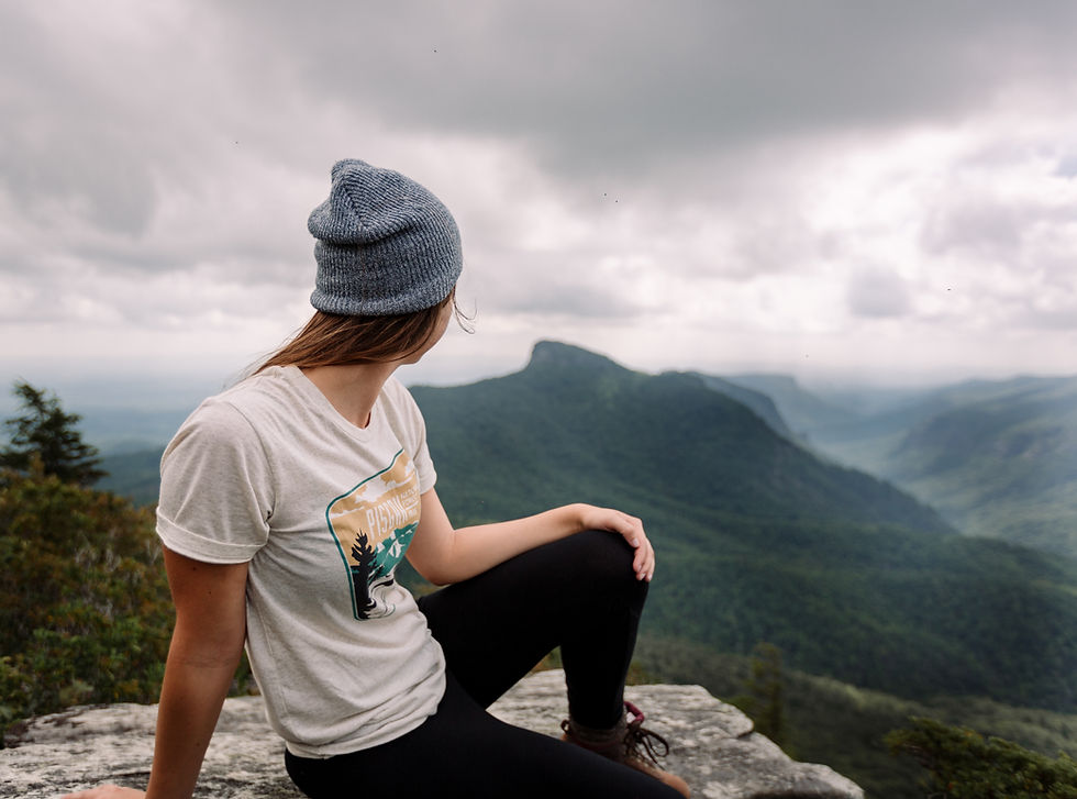 Women who hike Linville Gorge