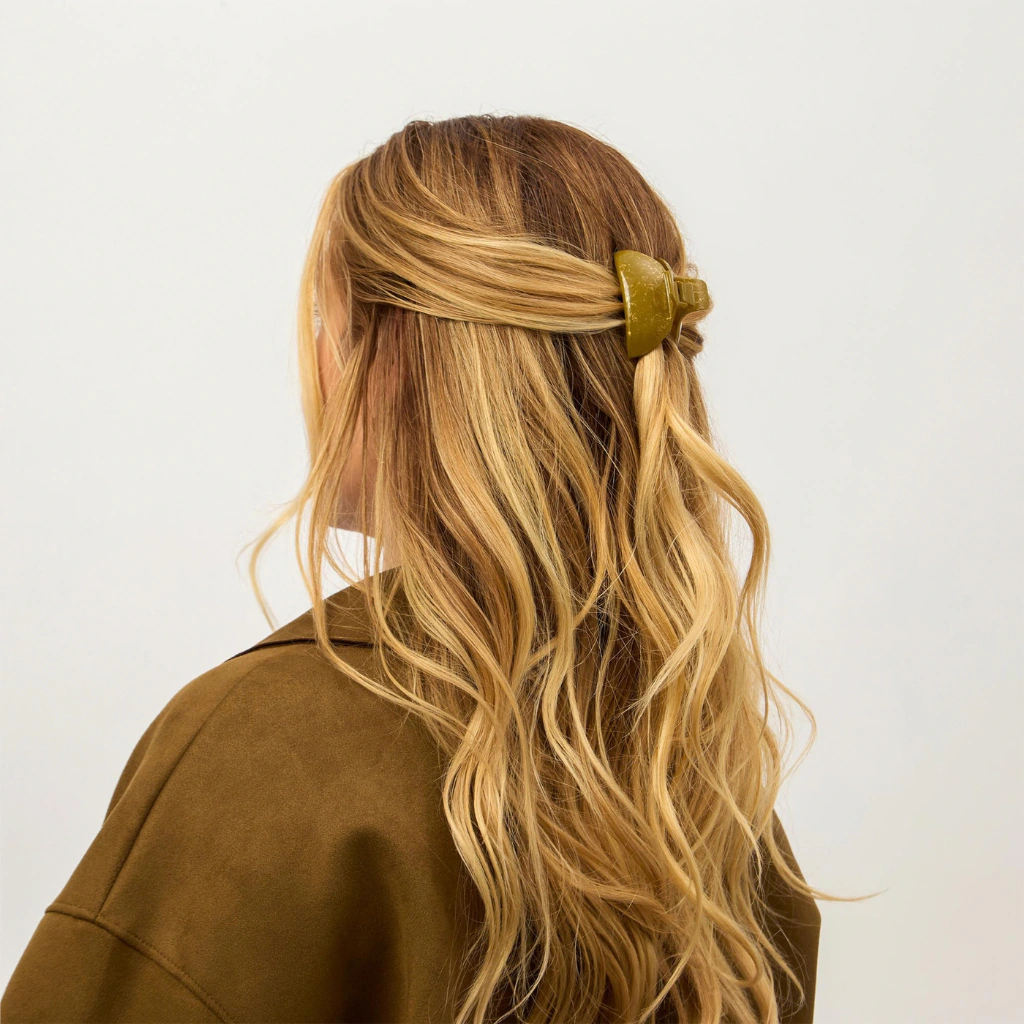 Piranha de Cabelo Média Finestra Paris em Acetato Aura Verde F2818AV