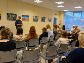 Atskats uz aizraujošo tikšanos ar rakstnieku Osvaldu Zebri Saldus novada bibliotēkā 