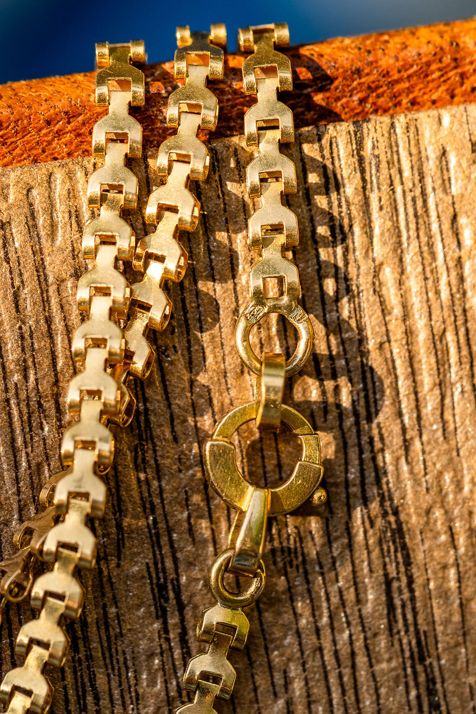 Miniatura: Antique 18ct Gold French Chain Necklace With Rare Vertebrae Links