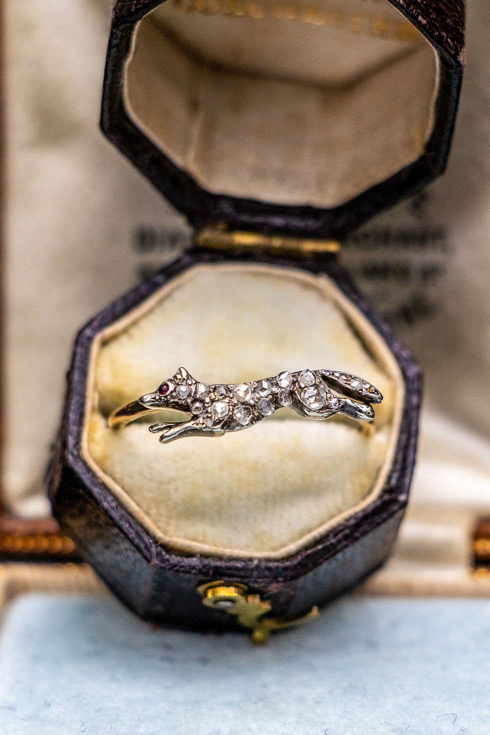 Miniaturbild: Antique Austro-Hungarian Diamond Fox Ring With Ruby Eye