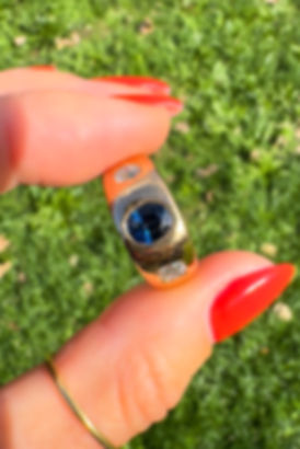 Victorian 20ct Gold Ring with Sapphire and Old Mine Cut Diamonds