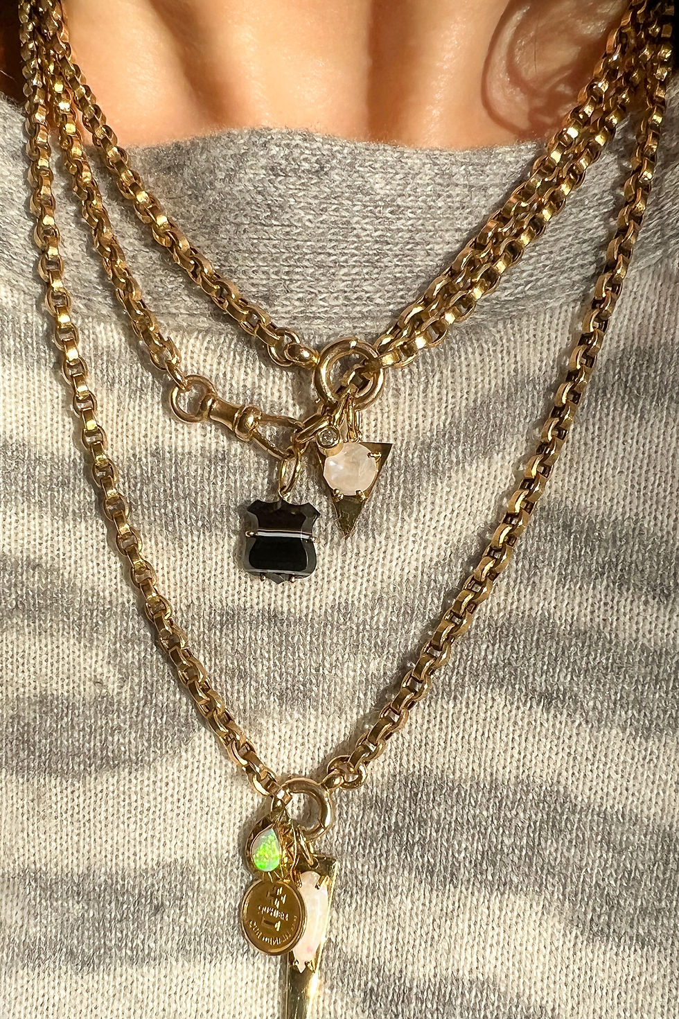 Miniaturebillede: Antique 15ct Gold Biker Chain With Swivel Dog Clip