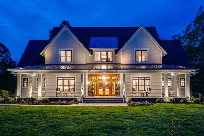 Farmhouse style