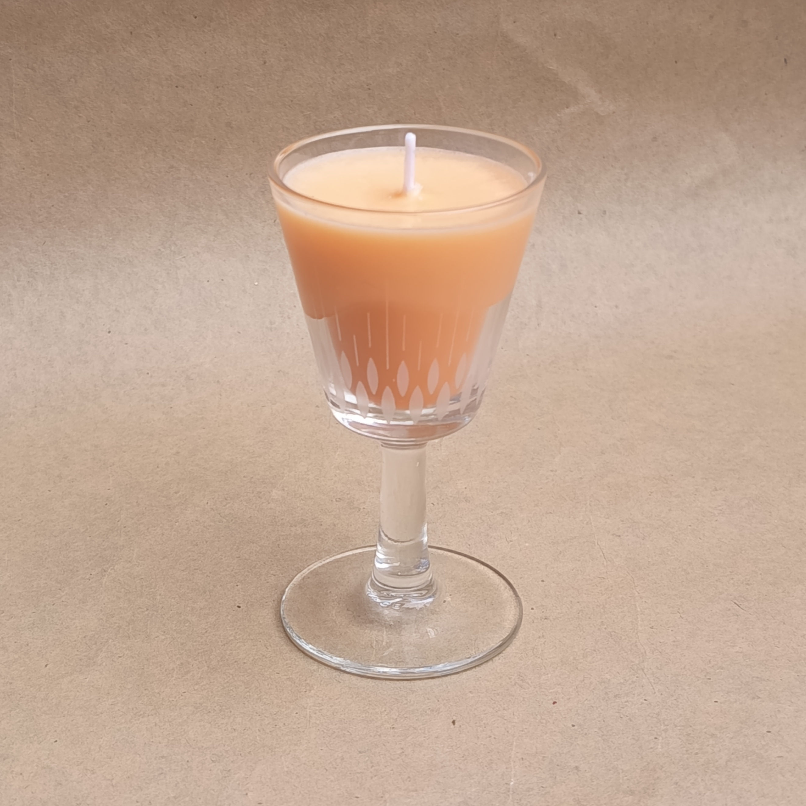 Douceur Givrée - Bougie artisanale naturelle parfumée à l'orange en cire de soja