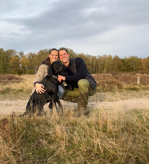 Wir (Hannah & Max) reisen immer gerne mit unseren Vierbeinern.