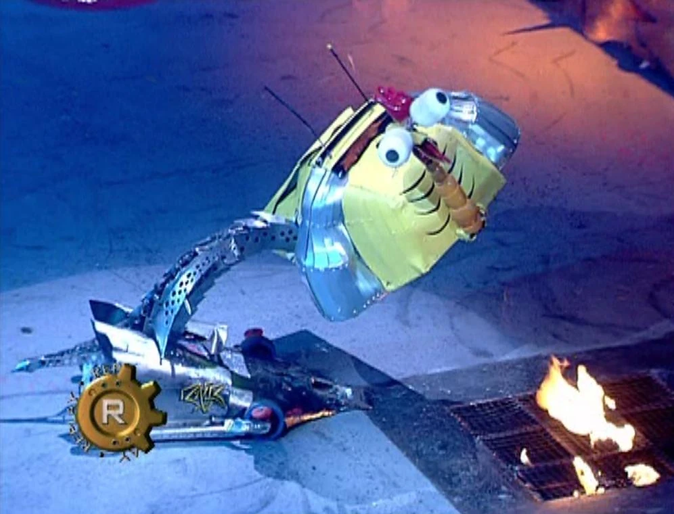 Robochicken vs Razer
