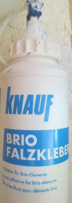 Bad_Zubehör_Knauf_Brio_Estrichkleber