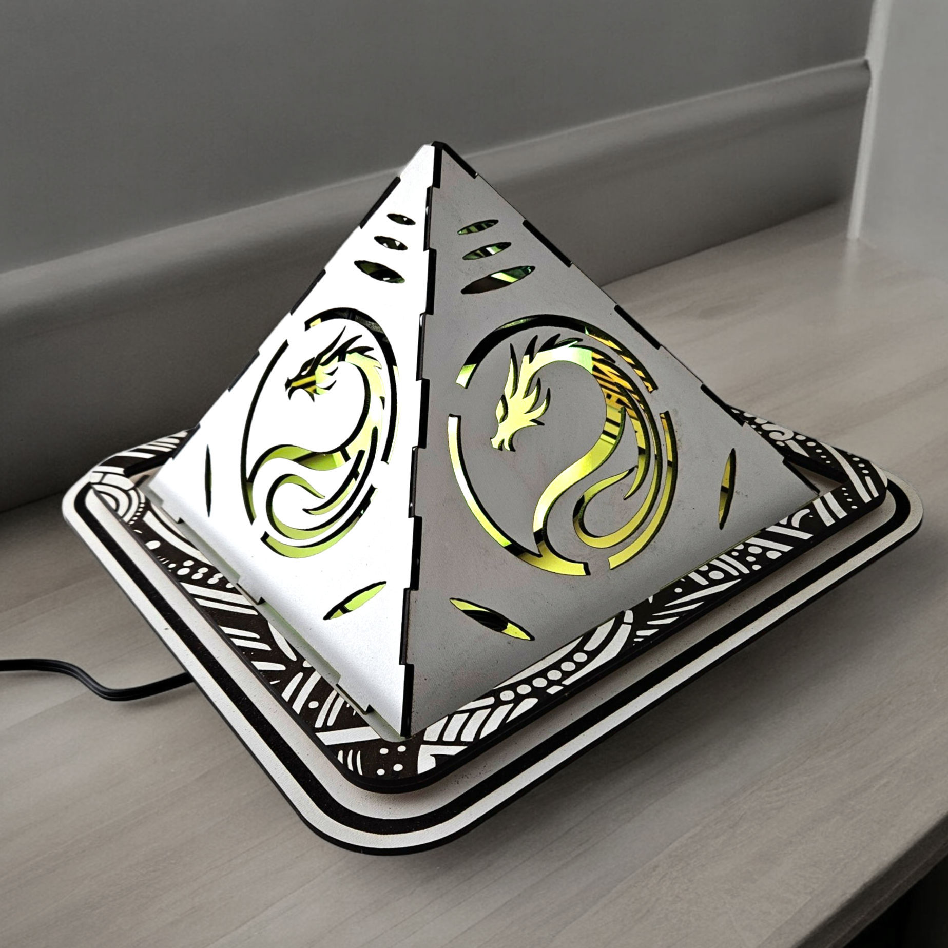 Pyramid Lamp Dragon B  (Digital download file)