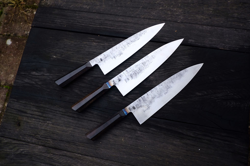 Thumbnail: 250mm werkgericht gyuto's