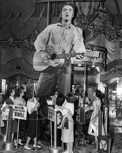 lobby vintage9 elvis 1957.jpeg