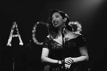AmandaCastro-JazzSinger.jpeg