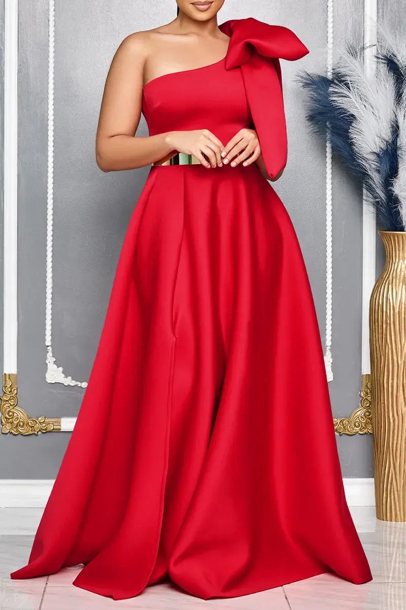Elegant Oblique Collar Evening Dresses