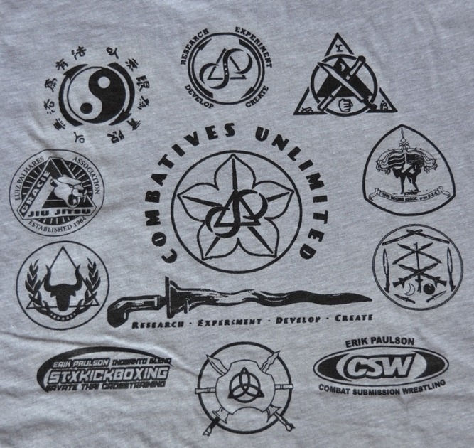 Thumbnail: Combatives Unlimited - Dagger T-shirt (GRAY)