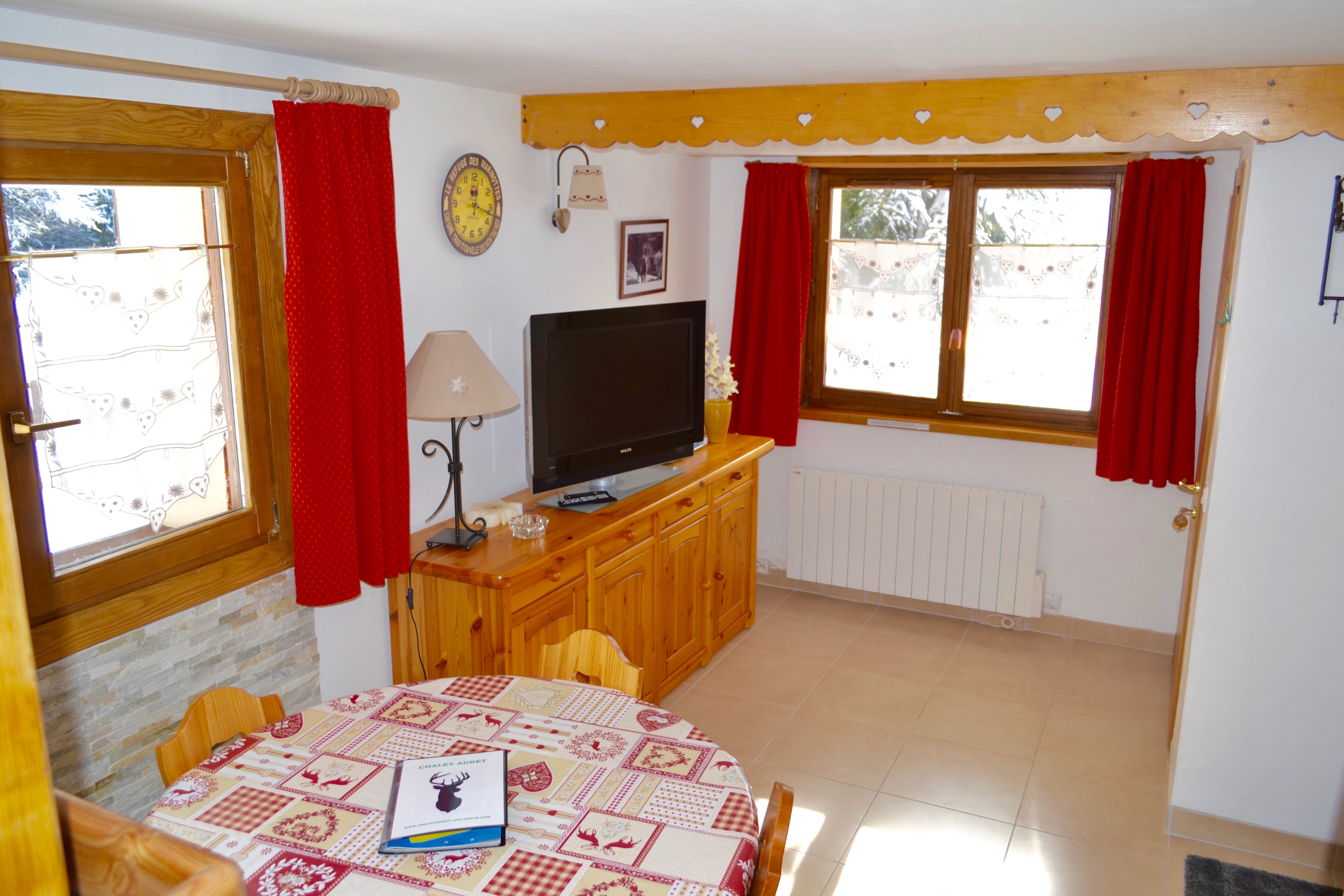 Les Carroz Chalet Apartment Let