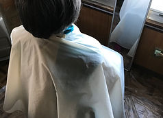 散髪の様子