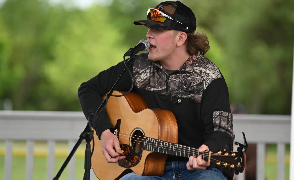 Jayden Noble Live