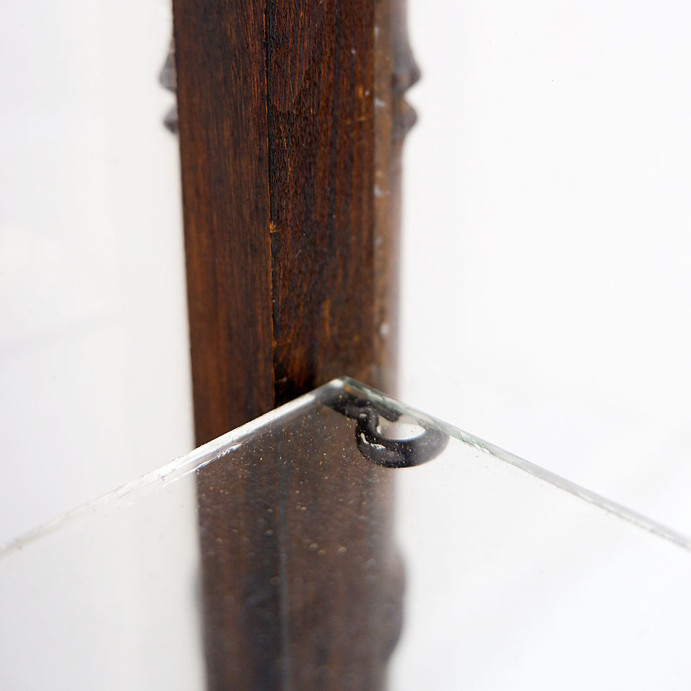 Miniature : Mid-Century faux bamboo glass and marble display case