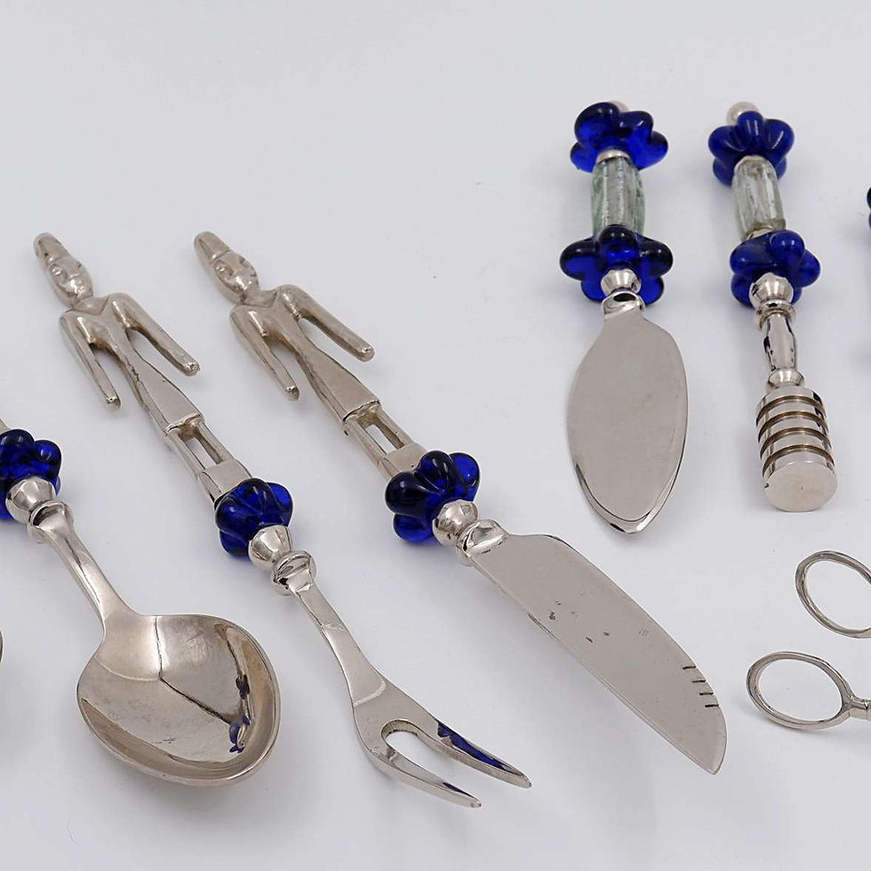 Miniature : Cutlery set of 9 pieces glass flowers