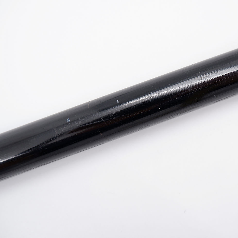 Miniature : Collectible cane with silver knob representing an elephant's head