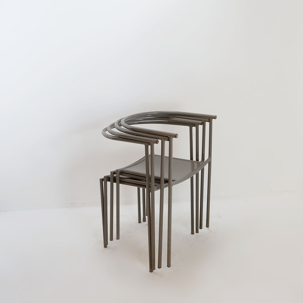Miniature : Set of 4 gray metal chairs in the style of Starck's "Von Vogelsans" model
