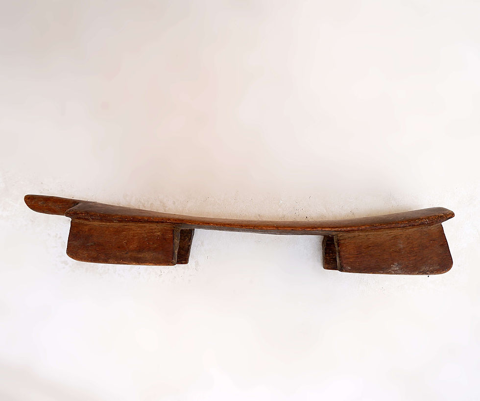 Miniature : Carved wood stool or headrest - 20th century Africa