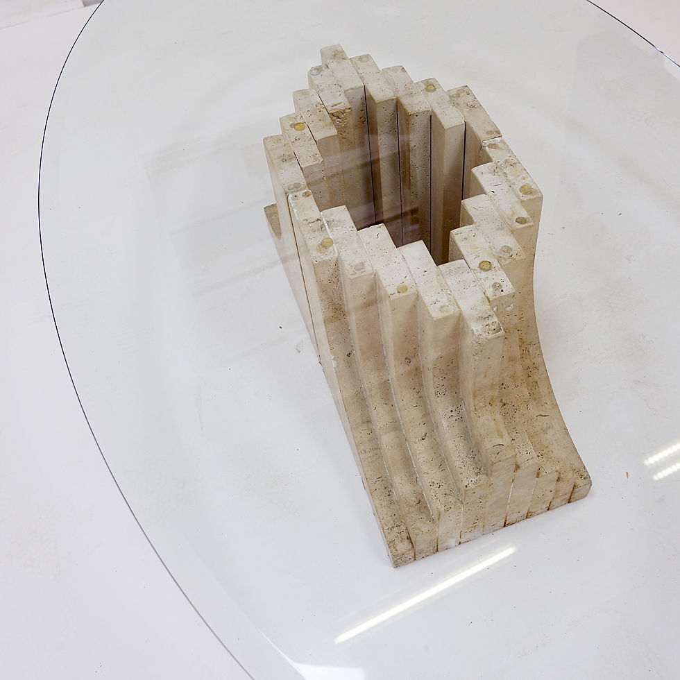 Miniature : Sculptural Glass and Travertine coffee table Tobia Scarpa style