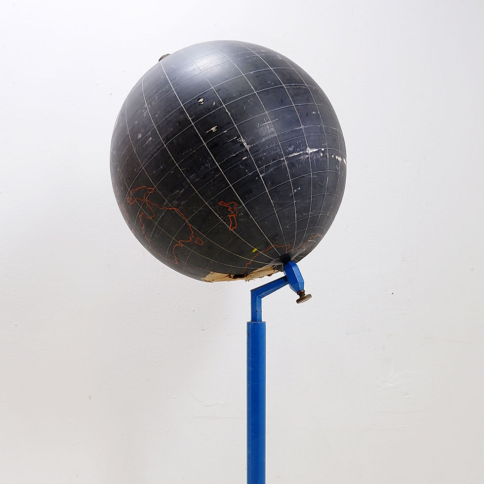 Miniature : Large Globe floor stand attributed to Ludo Verbeke - Belgium, 1950s.