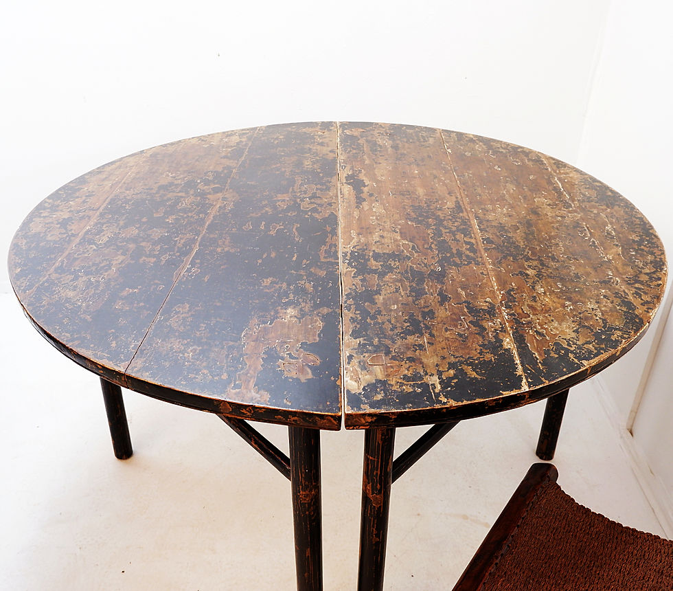 Miniature : Pair of Chinese Half-Moons - Center Table and folding traveler's chair