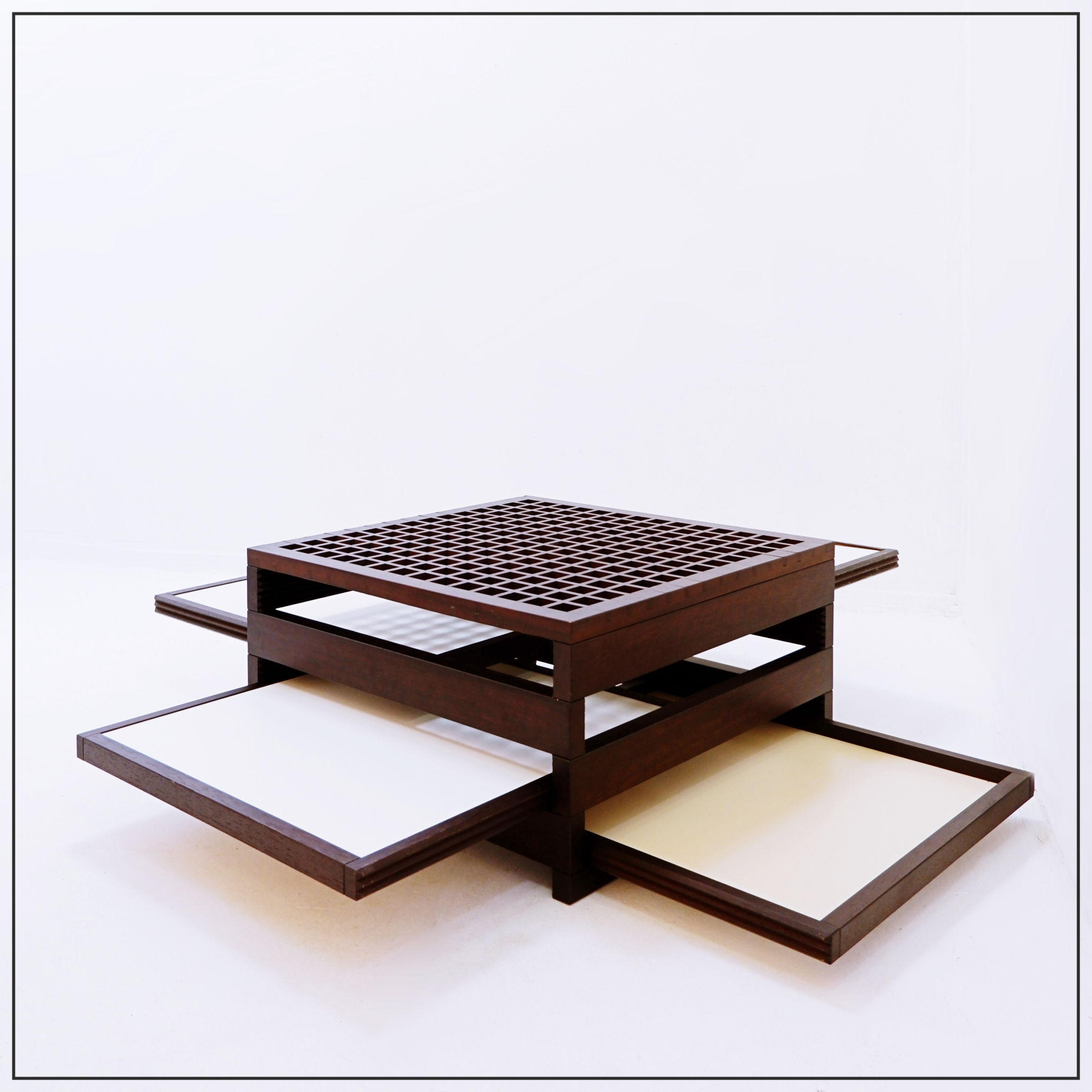 Vintage 'Tetra' coffee table by Bernard Vuarnesson for Bellato - 1970c