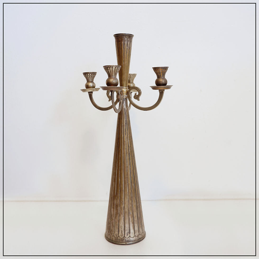 Miniature : Large four-armed candelabra and five flames