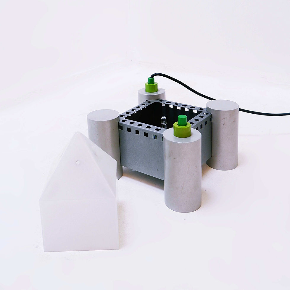 Miniature : 'Tobruk' table lamp by Matteo Thun & Andrea Lera for Bieffeplast - 1980s