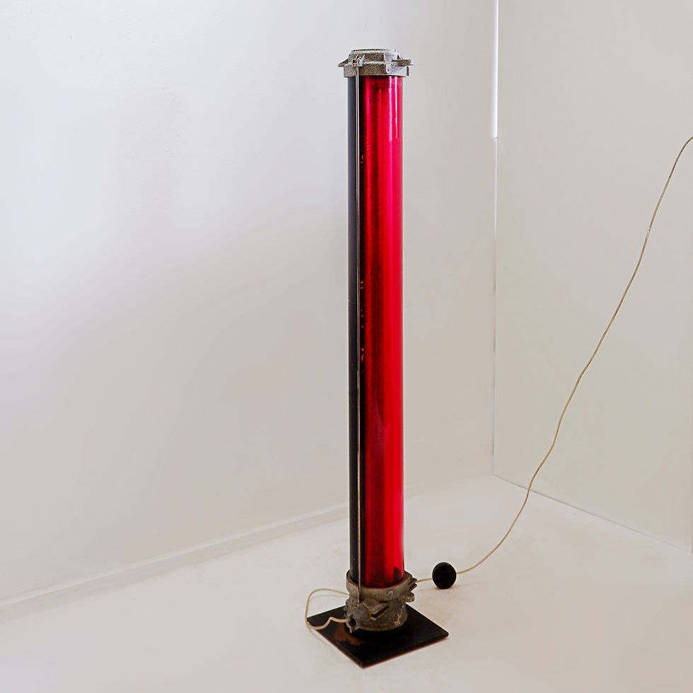 Miniature : Industrial pink Column floor lamp , circa 1960