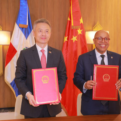 China dona equipos electrónicos a la Cámara de Diputados