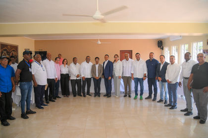 Comisión de Asuntos Municipales escuchan a autoridades de La Romana sobre propuestas legislativas clave en la zona