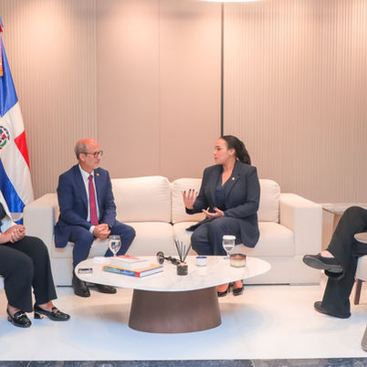 República Dominicana y Cuba fortalecen lazos parlamentarios en encuentro bilateral