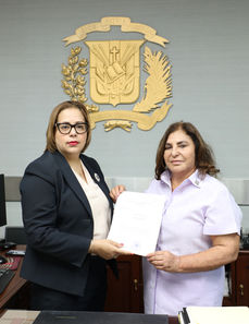  Diputada Jaque impulsa proyecto para garantizar medicamentos a pacientes con Parkinson y Alzheimer