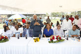 Dedican torneo de softball al Presidente de la Cámara de Diputados, Radhamés Camacho; le entregan pl