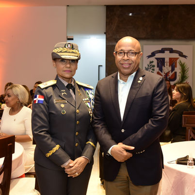 La Cámara de Diputados recibe la directora de la Unidad de Género de la Policía Nacional