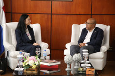 Alfredo Pacheco busca fortalecer relaciones comerciales entre Albania y Rep. Dom.