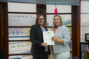 Diputada Llaniris Espinal somete tres proyectos para impulsar educación, salud y saneamiento en Santiago