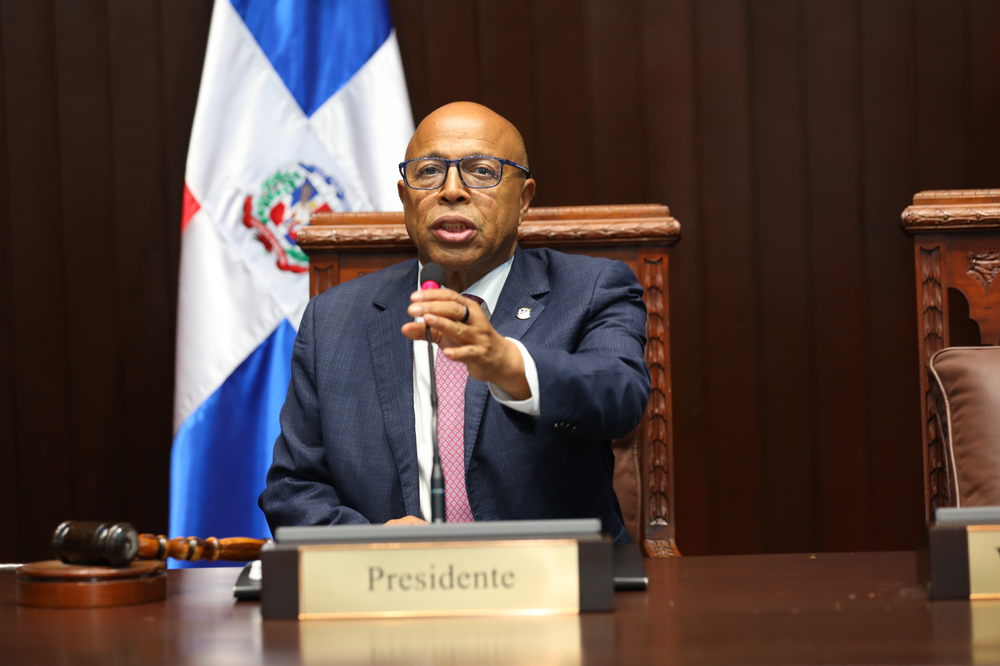 Presidente de la Cámara de Diputados aclara que no ha propuesto modificaciones a la cesantía en la reforma laboral